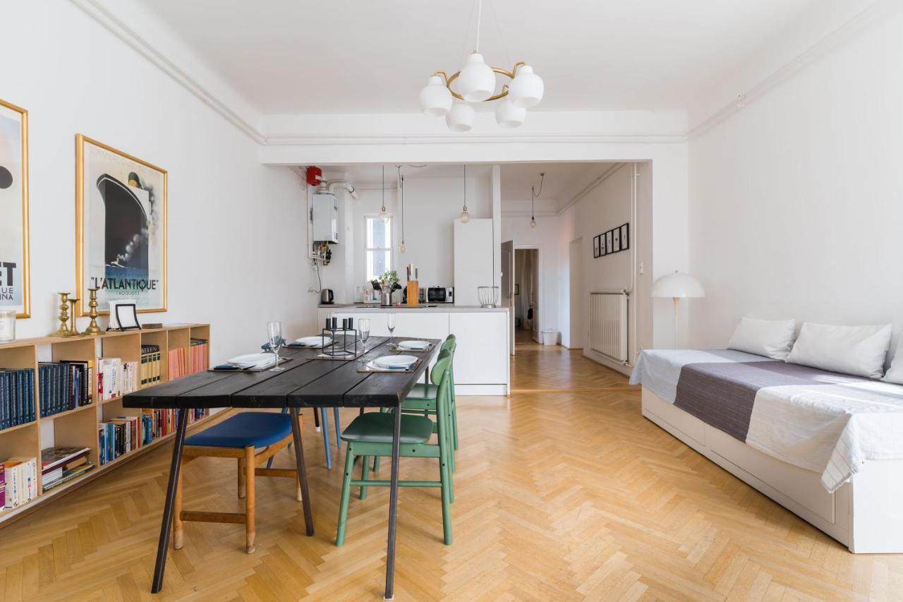 Klauzal Apartment W/3 Bedrooms, French Balcony Budapest Esterno foto