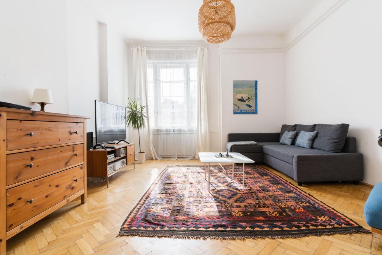 Klauzal Apartment W/3 Bedrooms, French Balcony Budapest Esterno foto
