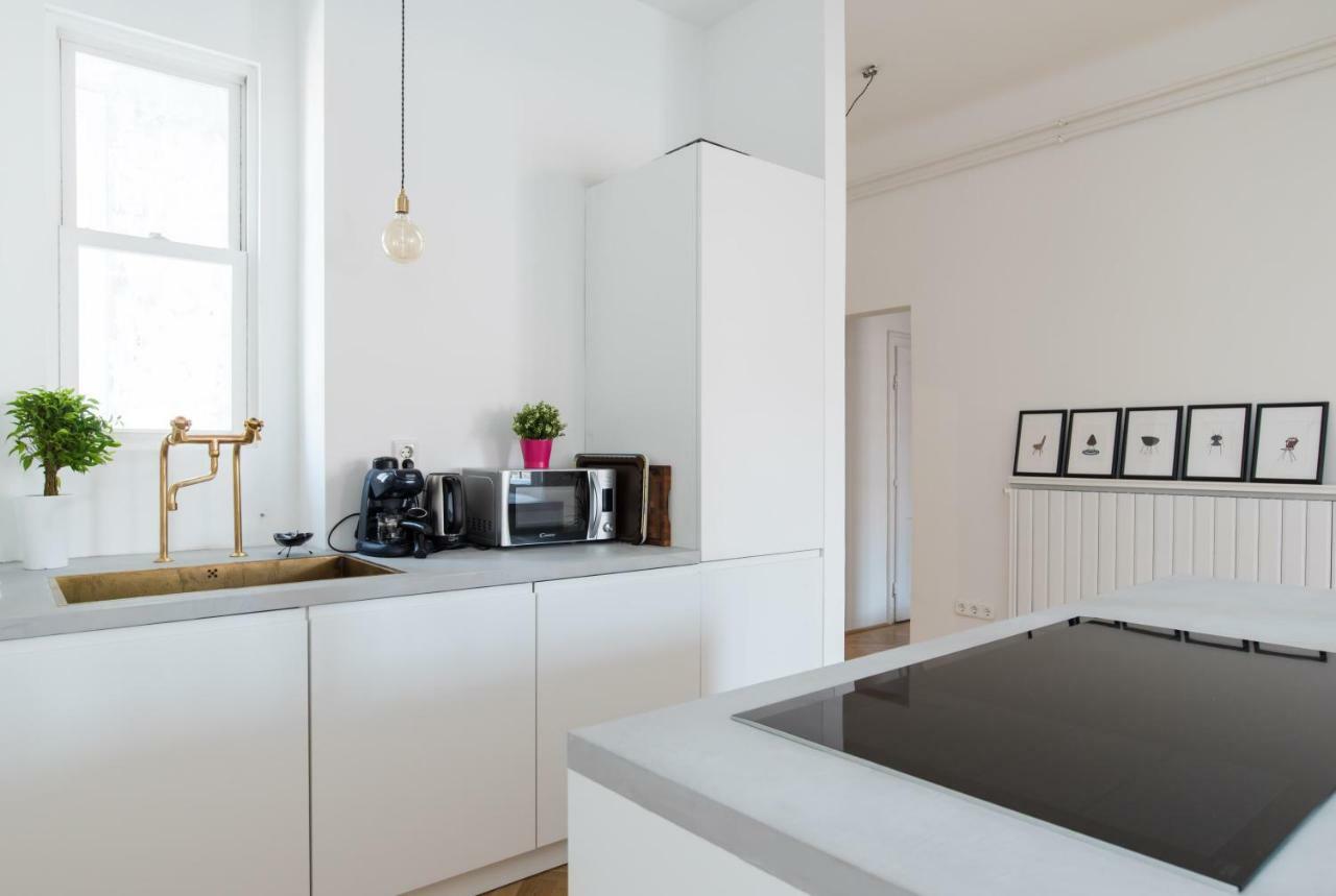 Klauzal Apartment W/3 Bedrooms, French Balcony Budapest Esterno foto